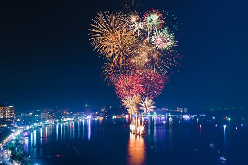 Meet The Firework Jellyfish Lighting Up The Ocean (Even When It’s Not July Fourth)